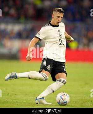 Nico Schlotterbeck aus Deutschland beim Spiel der UEFA Nations League in der Allianz Arena in München. Bilddatum: Dienstag, 7. Juni 2022. Stockfoto