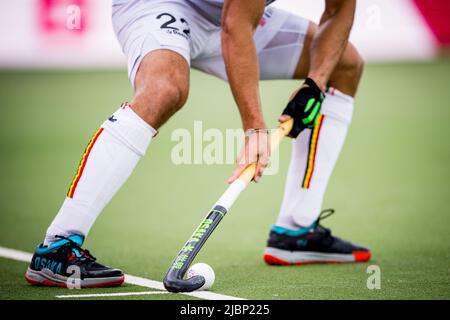 Wilrijk, Antwerpen, 07. Juni 2022, der belgische Simon Gougnard, das am Dienstag, den 07. Juni 2022 in Wilrijk, Antwerpen, während eines Eishockeyspiels zwischen den belgischen Roten Löwen und Südafrika in der Gruppenphase (Spiel 11 von 16) des FIH Pro League-Wettbewerbs der Männer in Aktion gezeigt wurde. BELGA FOTO JASPER JACOBS Stockfoto