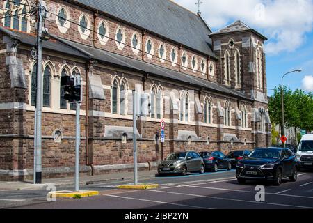 Tralee, Irland - 1.. Juni 2022, Stadt Tralee Bunte Straßen und Stadtviertel, Grafschaft Kerry, Irland Stockfoto