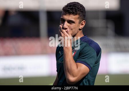 San Benedetto del Tronto, Italien, 07/06/2022, der Fußballspieler Tommaso Milanese wird vor dem Internationalen Freundschaftsspiel zwischen Italien U20 und Polen U20 im Stadio Riviera delle Palme am 7. Juni 2022 in San Benedetto del Tronto, Italien, gesehen. ©Foto: Cinzia Camela. Stockfoto