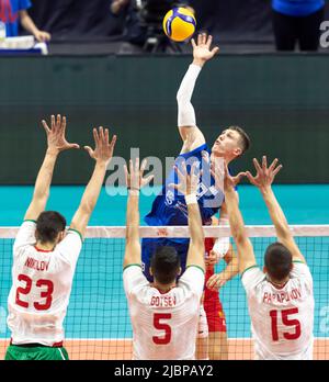 Ottawa, Kanada. 07 Juni 2022. Lazar Marinovic (28 -- aus Serbien) bei der Volleyball-Aktion des FIVB Nations Cup zwischen Bulgarien und Serbien in Ottawa, Kanada. Stockfoto