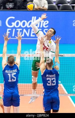 Ottawa, Kanada. 07 Jun 2022. In der Volleyball-Aktion des FIVB Nations Cup zwischen Bulgarien und Serbien in Ottawa, Kanada. Stockfoto