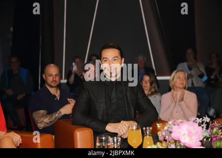 Bülent Ceylan bei der Aufzeichnung der 'NDR Talk Show' im NDR Fernsehstudio Lokstedt. Hamburg, 03.06.2022 Stockfoto