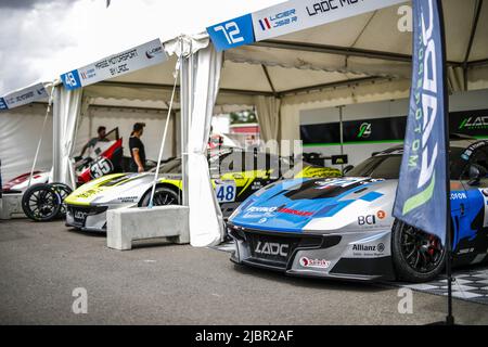 72 COCAIGN Paul (Fra), FOLLENFANT (Fra), LADC Motorsport, Ligier JS2 R, Padock während der freien Trainings und Qualifyings der 2022 24 Stunden von Le Mans, 3. Runden der FIA-Langstrecken-Weltmeisterschaft 2022 auf dem Circuit de la Sarthe, vom 8. Bis 12. Juni, 2022 in Le Mans, Frankreich - Foto: Joao Filipe/DPPI/LiveMedia Stockfoto