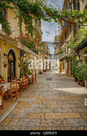 Eine Straße in Korfu Griechenland Stockfoto