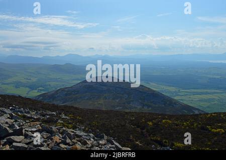 Tre'r Cieri aus der Sicht von Garn Ganol, Llyn Peninsula, Wales Stockfoto