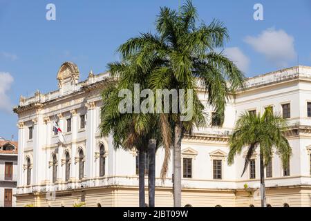 Panama, Panama City, Nationaltheater im historischen Viertel Casco Viejo, das von der UNESCO zum Weltkulturerbe erklärt wurde Stockfoto