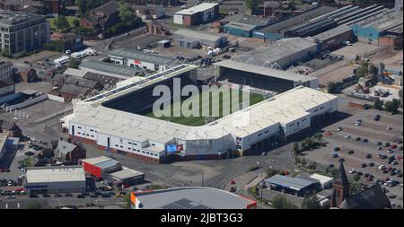 Luftaufnahme des Halliwell Jones Stadium, Heimstadion des Rugby League-Clubs Warrington Wolves Stockfoto