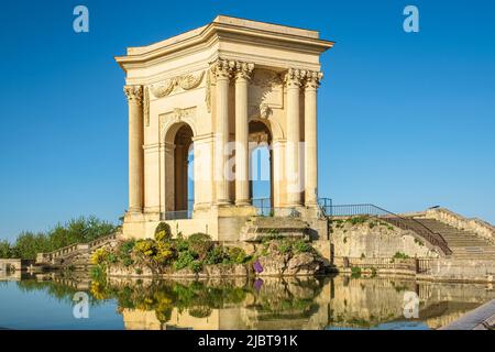 France, Herault, Montpellier, Place Royale oder Promenade du Peyrou, monumentaler Wasserturm aus dem Jahr 1768 Stockfoto