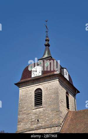 Frankreich, Doubs, Saint Hippolyte, Notre Dame Colegiate Kirche aus dem 14.. Jahrhundert, Glockenturm, Kaiserdom Stockfoto