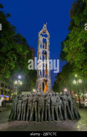 Denkmal für Els Castellers auf der Rambla Nova, Tarragona, Spanien Stockfoto