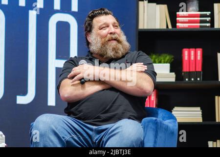 Madrid, Spanien. 08.. Juni 2022. Schauspieler Hovik Keuchkerian bei der Pressekonferenz zur Präsentation der neuen Serie „Reina Roja“ (Rote Königin) im Cibeles-Palast in Madrid. (Foto: Atilano Garcia/SOPA Images/Sipa USA) Quelle: SIPA USA/Alamy Live News Stockfoto