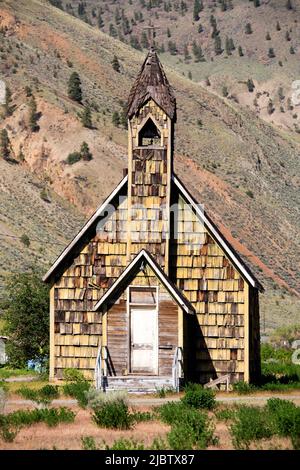 Nlak'pamux Kirche ist eine alte Anglikanische Kirche in Spences Bridge, British Columbia, Kanada. Die Kirche wird auch als St. Michael und alle Engel Kirche ein Stockfoto