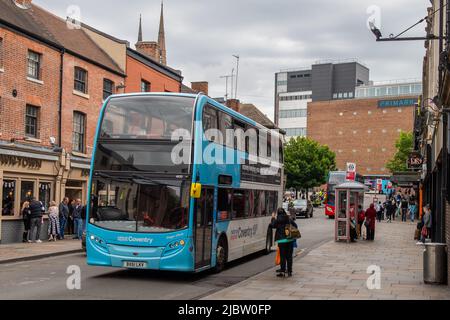 National Express Coventry Bus in Burgess, Coventry, West Midlands, Großbritannien. Stockfoto