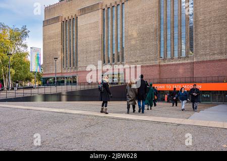 Außenansicht der Tate Modern, Bankside, London. Bitte Kredit: Phillip Roberts Stockfoto