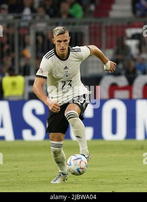 München, Deutschland. 07.. Juni 2022. 7.. Juni 2022, Allianz Arena, München, UEFA Nations League Deutschland gegen England, im Bild Nico Schlotterbeck (Deutschland) Quelle: dpa/Alamy Live News Stockfoto