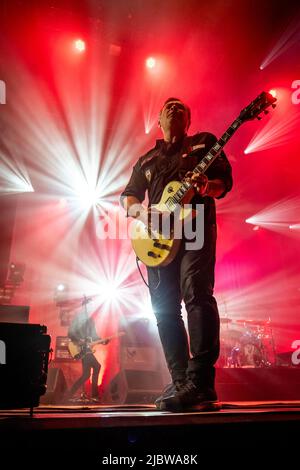 Exeter, 16. 2018. August: Manic Street Preachers auf der Bühne beim Beautiful Days Festival Stockfoto