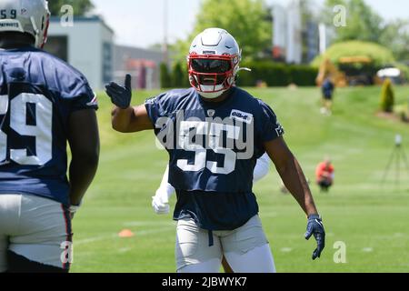 Gillette Stadium. 8.. Juni 2022. MA, USA; New England Patriots-Linebacker Josh Uche (55) beim Minicamp des Teams im Gillette Stadium. Obligatorische Gutschrift: Eric Canha/CSM/Alamy Live News Stockfoto