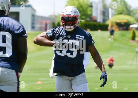 Gillette Stadium. 8.. Juni 2022. MA, USA; New England Patriots-Linebacker Josh Uche (55) beim Minicamp des Teams im Gillette Stadium. Obligatorische Gutschrift: Eric Canha/CSM/Alamy Live News Stockfoto