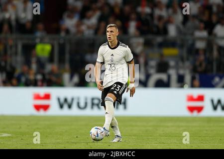 München, Deutschland. 7.. Juni 2022. Nico Schlotterbeck (GER) Fußball/Fußball : UEFA Nations League Gruppenphase für Finalturnier Gruppe A3 zwischen Deutschland 1-1 England in der Allianz Arena in München, Deutschland . Quelle: Mutsu Kawamori/AFLO/Alamy Live News Stockfoto