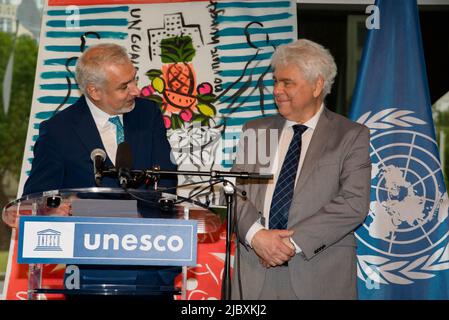 Paris Frankreich, 8. Juni 2022 : Campagne mondiale de sensibilization à l'UNESCO ( Globale Sensibilisierungskampagne bei der UNESCO ). Stockfoto