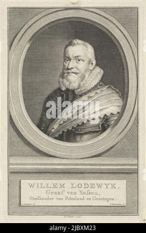 Porträt von William Louis in einem Oval. In einem Rahmen sein Name und Titel, Portrait von William Louis, Graf von Nassau-Dillenburg, Druckerei: Jacob Houbraken, (auf Objekt erwähnt), Zeichner: Aert Schouman, (auf Objekt erwähnt), Verleger: Isaak Tirion, (auf Objekt erwähnt), Amsterdam, 1749 - 1759, Papier, Gravur, Radierung, H 179 mm × B 114 mm Stockfoto