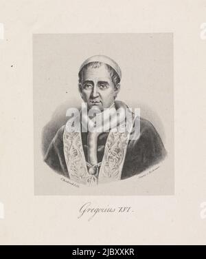 Die porträtierte Person trägt einen Mantel mit floralen Mustern und einem Pelzkragen. Unter dem Porträt sein Name., Porträt von Papst Gregor XVI., Druckerei: Carel Frederik Curtenius Bentinck, (auf Objekt erwähnt), Drucker: Johannes Paulus Houtman, (auf Objekt erwähnt), Niederlande, 1824 - 1849, Papier, H 273 mm × B 185 mm Stockfoto