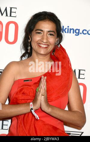 Karuna Nundy, Anwalt Supreme Court of India, nimmt an der TIME 100 Gala am 8. Juni 2022 in der Frederick P Rose Hall, Home of Jazz im Lincoln Center in New York, New York, USA, Teil. Dieses Ereignis feiert die Liste der 100 einflussreichsten Menschen der Welt von Time. Robin Platzer/Twin Images/SIPA USA Stockfoto