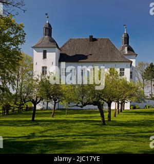 Haus Neersdonk, burgenähnliches ehemaliges Adelsgut in Vorst, Deutschland, Nordrhein-Westfalen, Niederrhein, Tönisvorst Stockfoto