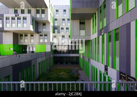 Modernes Bürogebäude des Student Service Centers der Universität zu Köln. Köln, Nordrhein-Westfalen, Deutschland, 22.5.22 Stockfoto