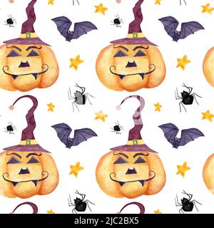 Halloween Aquarellmuster mit lustigen Kürbissen in einem Hexenhut. Herbstmuster mit fallenden Blättern, Pilzen und Spinnen und Fledermäusen. Stockfoto