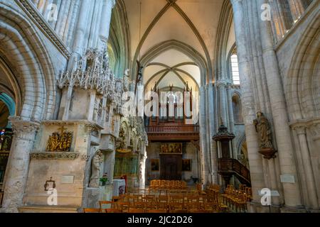 Troyes Kirche von Sainte-Madeleine, erbaut im 12.. Jahrhundert. Aube, Champagne-Ardenne, Frankreich. JUBE aus dem 16.. Jahrhundert von Jean Gailde. Stockfoto