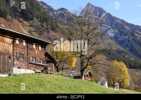 Das schöne Bergdorf Gerstruben in den Allgäu-Alpen Stockfoto