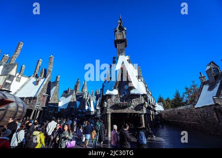 Herrlicher Blick auf das Dorf Hogsmeade in der Nähe von Schloss Hogwarts Stockfoto