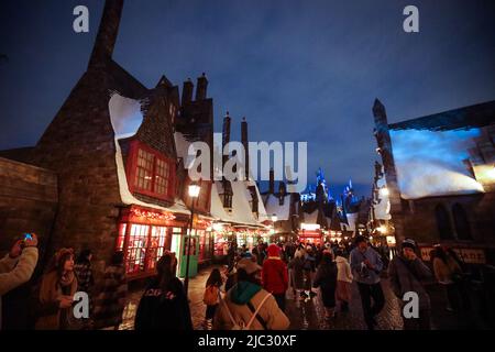 Herrlicher Blick auf das Dorf Hogsmeade in der Nähe von Schloss Hogwarts Stockfoto