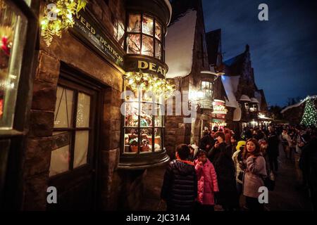 Herrlicher Blick auf das Dorf Hogsmeade in der Nähe von Schloss Hogwarts Stockfoto