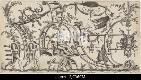 Der Wagen wird von einem Satyr gezogen und von zwei anderen geschoben, die alle im Rahmen gefangen sind. Blatt aus einer Serie von 8 Blättern mit Triumphwagen von Grotesken und von Rollarbeiten mit Satyren, Tieren und verschiedenen anderen Kreaturen, verziert mit Trophäen, Girlanden und Blattrollen, Triumphwagen, auf dem ein Mann und eine Frau Triumphwagen von Grotesken und von Rollarbeiten (Serientitel), Druckerei: Anonymous, Cornelis Bos, (auf Objekt erwähnt), Niederlande, (Möglicherweise), 1550, Papier, Gravur, H 151 mm × B 290 mm Stockfoto