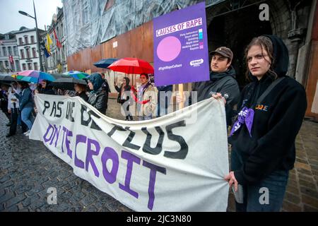 Plusieurs femmes ont témoigné avoir été agressées et droguées. Stockfoto