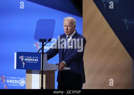 Los Angeles, Usa. 09.. Juni 2022. Präsident Joe Biden spricht am Donnerstag, den 9. Juni 2022, auf dem IX Summit of the Americas in Los Angeles, Kalifornien. Poolfoto von David Swanson/UPI Credit: UPI/Alamy Live News Stockfoto