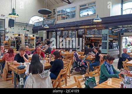 Innenseite der Altrincham Historical Market Hall, Greenwood Street, Altrincham, Manchester, England, UK, WA14 1SA Stockfoto