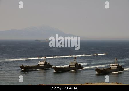 Izmir, Türkei. 9.. Juni 2022. Türkische Streitkräfte nehmen an der EFES-2022-Übung in Izmir, Türkei, am 9. Juni 2022 Teil. DIE ERSTE Phase DER EFES-2022-Übung begann am 20. Mai mit mehr als 10.000 Mitarbeitern, darunter über 1.000 Personen aus anderen Ländern unter der Leitung des türkischen Ägäischen Armeekommandos. Quelle: Mustafa Kaya/Xinhua/Alamy Live News Stockfoto