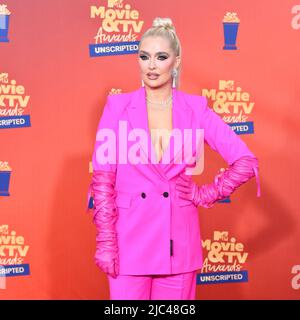 Santa Monica, CA USA - 5. Juni 2022. Erika Jayne nimmt an den Film- und Fernsehpreisen 2022 Teil. Foto: Michael Mattes/michaelmattes.Co Stockfoto