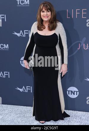 HOLLYWOOD, LOS ANGELES, KALIFORNIEN, USA - 09. JUNI: Die amerikanische Schauspielerin Debbie Turner erhält den AFI Life Achievement Award 48. zu Ehren von Julie Andrews, der am 9. Juni 2022 im Dolby Theater in Hollywood, Los Angeles, Kalifornien, USA, verliehen wurde. (Foto von Xavier Collin/Image Press Agency) Stockfoto