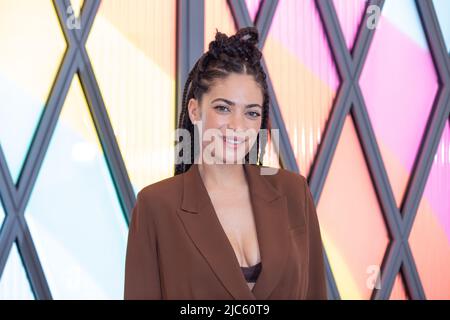 Rom, Italien. 10.. Juni 2022. Die italienische Sängerin Elodie besucht die Fotoserie in Rom zur Präsentation des Roma Pride 2022 (Foto: Matteo Nardone/Pacific Press) Quelle: Pacific Press Media Production Corp./Alamy Live News Stockfoto