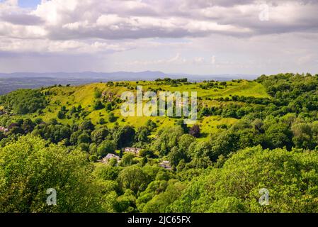 Blick vom Birdlip ViewPoint, Gloucestershire, Großbritannien, in Richtung Malvern Hills Stockfoto