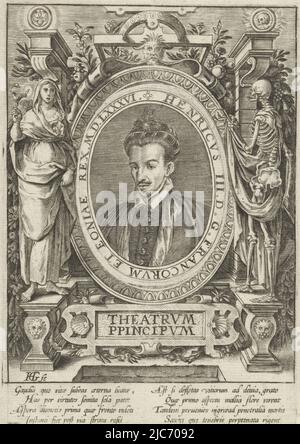Dieser Druck ist eine Kombination aus zwei Designs. Der Rahmen diente ursprünglich als Goltzius' Titelseite für eine Serie aus sechzehn Blättern über die Kardinaltugenden und Laster, in diesem Druck wird der Titel durch 'Theatrum Principum' ersetzt. Im Oval ist eine zweite Platte auf das Papier gedruckt: Eine Kopie in Spiegelbild nach dem Porträt von Henri III., König von Frankreich, graviert von Hieronymus Wierix im Jahr 1586., Theatrum Principium , Druckerei: Hendrick Goltzius, Hendrick Goltzius, Druckerei: Hieronymus Wierix, c. 1587 - c. 1620, Papier, Gravur, H 159 mm × B 110 mm Stockfoto