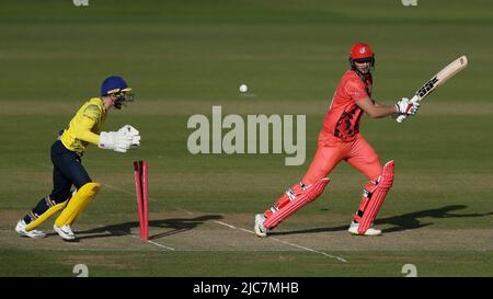 CHESTER LE STREET, Großbritannien Tim David von Lancashire Blitzhunde während des Vitality Blast T20-Matches zwischen Durham County Cricket Club und Lancashire am Freitag, 10.. Juni 2022, im Seat Unique Riverside, Chester le Street. (Kredit: Will Matthews | MI News) Kredit: MI News & Sport /Alamy Live News Stockfoto