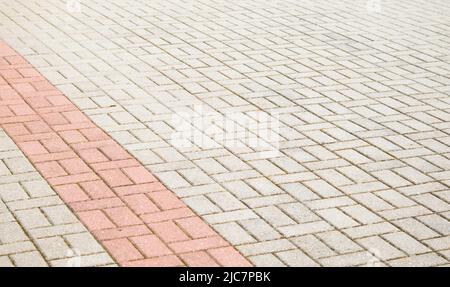 Fertiger dekorativ, Foto von korrekt verlegten Pflasterplatten, schöner Hintergrund Stockfoto