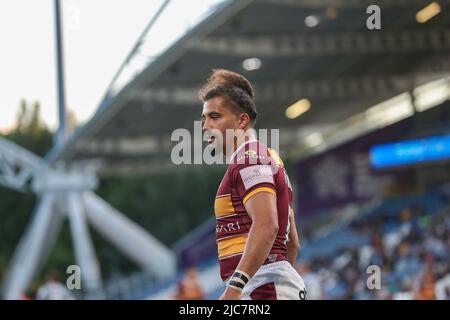 Huddersfield, Großbritannien. 10.. Juni 2022. Ashton Golding von Huddersfield während des Super League-Spiels zwischen Huddersfield Giants und Leeds Rhinos am 10. Juni 2022 im John Smiths Stadium, Huddersfield, England. Foto von Simon Hall. Nur zur redaktionellen Verwendung, Lizenz für kommerzielle Nutzung erforderlich. Keine Verwendung bei Wetten, Spielen oder Veröffentlichungen einzelner Clubs/Vereine/Spieler. Kredit: UK Sports Pics Ltd/Alamy Live Nachrichten Stockfoto