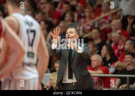 2022-06-07. Litauische Basketball-Liga. Rytas - Lietkabelis - 79:76 Uhr. Stockfoto